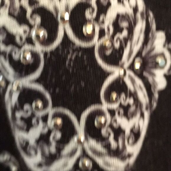 Rock & Republic t-shirt skulls studs Small Goth - Picture 6 of 16